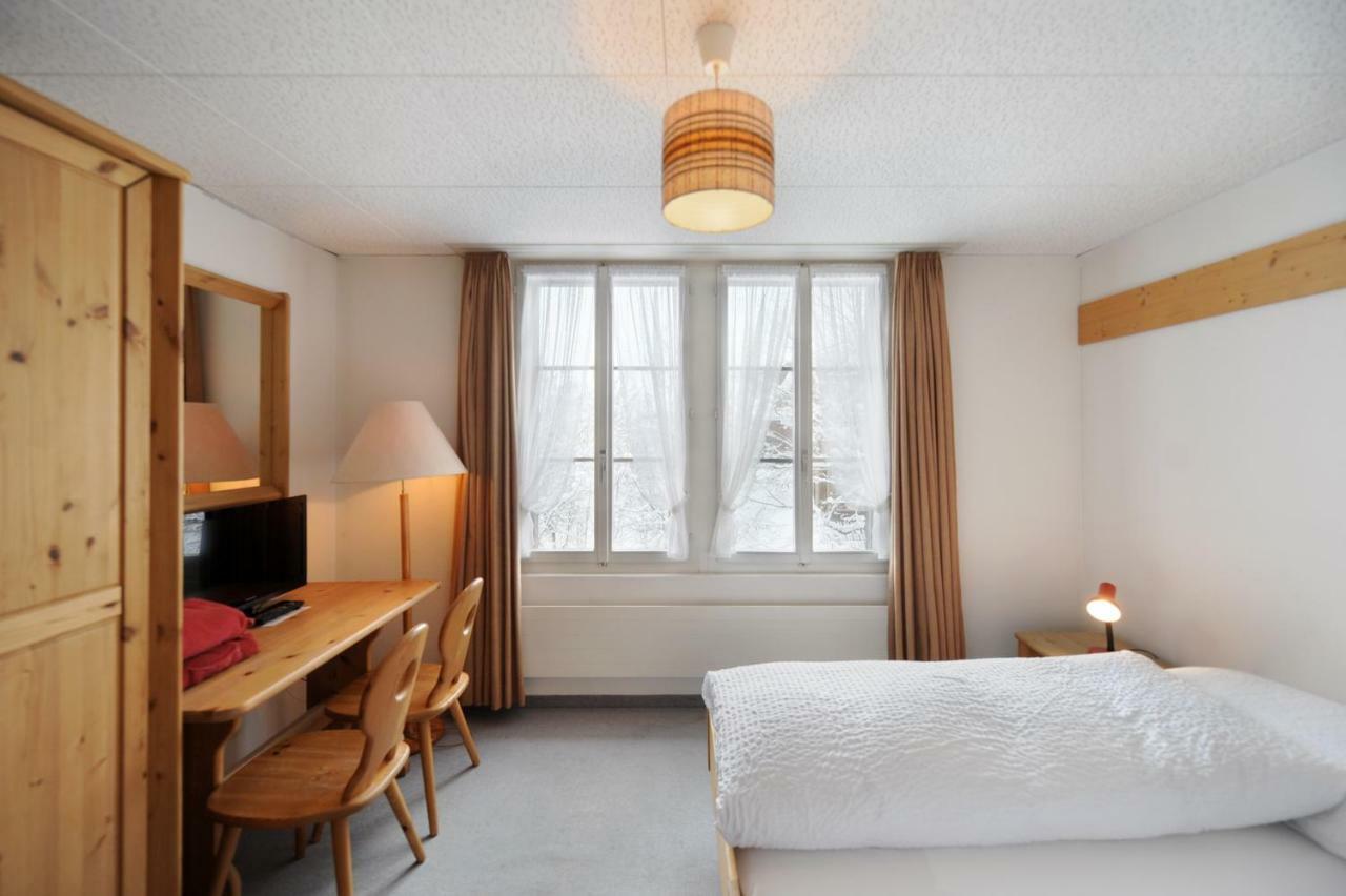 Hotel Krone Budget 렌크 외부 사진
